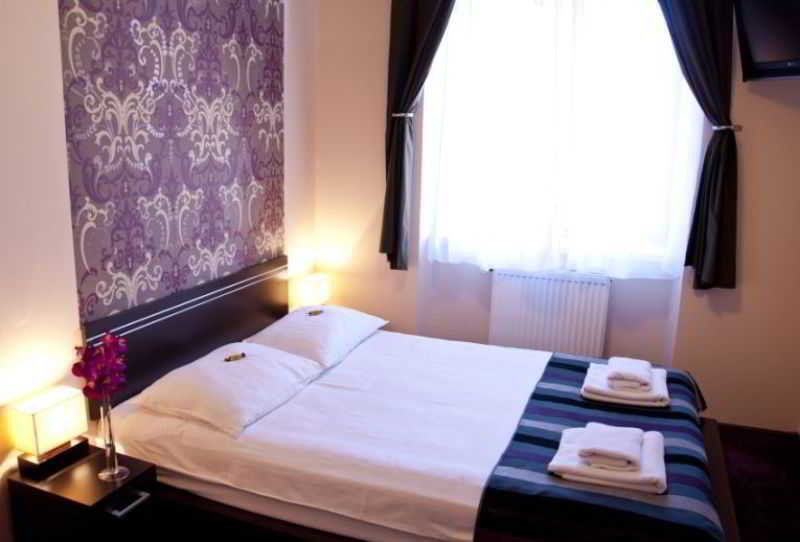 Atelier Aparthotel By Artery Hotels Cracovia Habitación foto